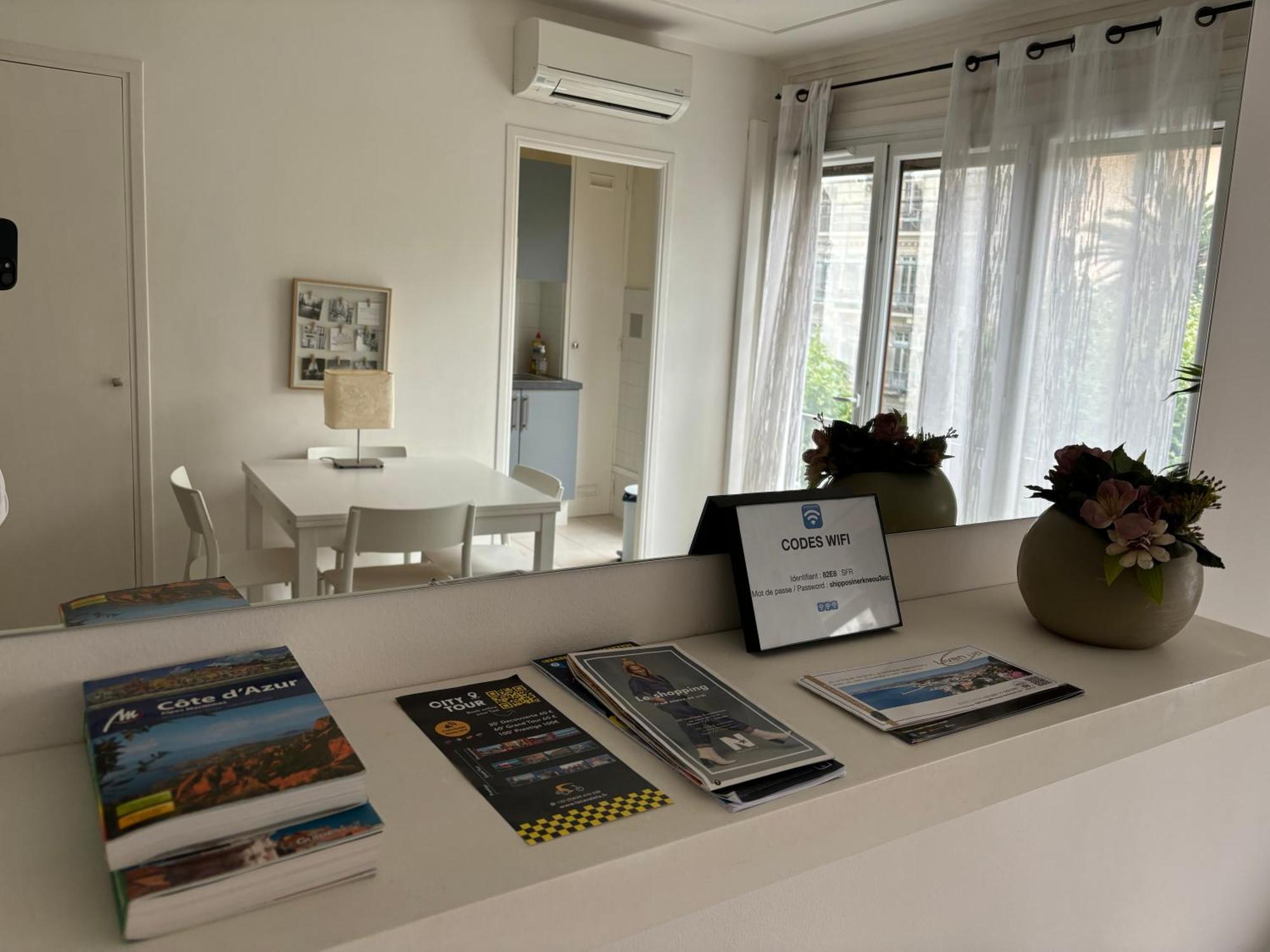 Bel Appartement De Gill Centre Ville Νίκαια Εξωτερικό φωτογραφία